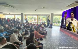 एमालेमा हलचल, तर खुल्न डर
