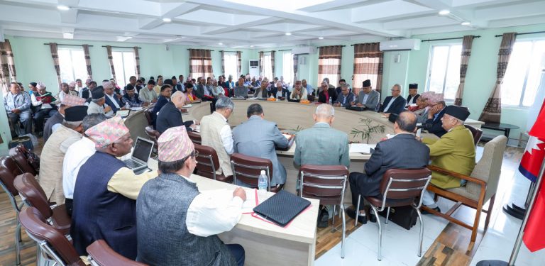 एमाले बैठकमा महेशको प्रस्ताव : अर्को कार्यकाल पनि ओलीकै नेतृत्वमा हुनुपर्छ