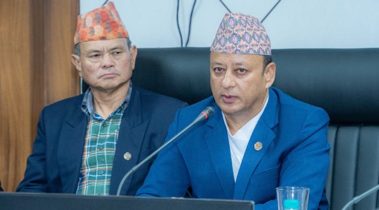 मनसुनजन्य विपद् न्यूनिकरणका लागि चीनसँग सहकार्य गरौं : उर्जामन्त्री खड्का