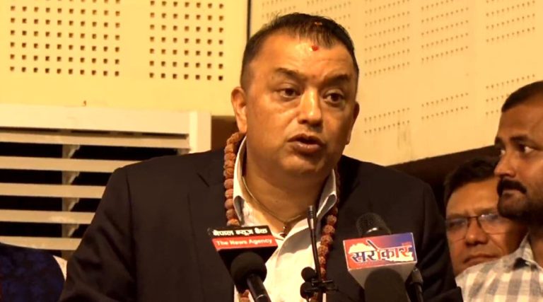 गगनको गुनासो- पुस्तकालय बनाउन ६० लाख दिन्छु भनेका साथी फर्किएनन् (भिडियो)