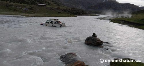 नदीमा पुल नहुँदा हुम्ला हुँदै मानसरोवर जाने पर्यटकलाई सास्ती