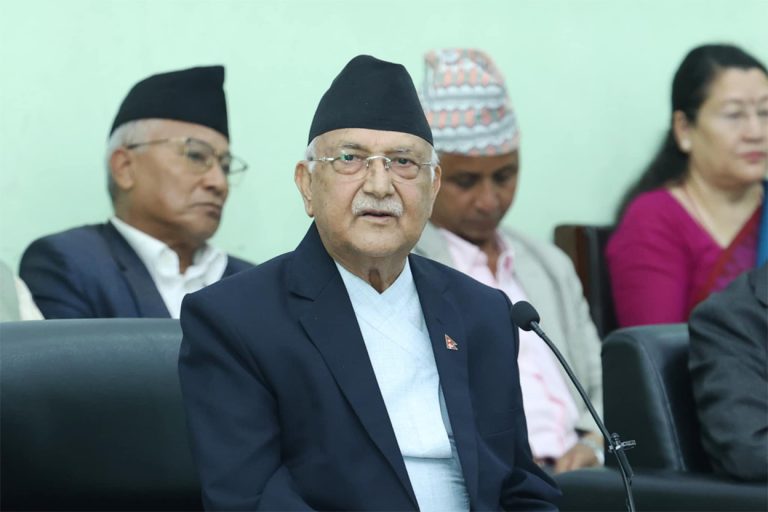विरोधीसँग घाँटी जोडेर दुनो सोझ्याउने काम पुष्पलालले कहिल्यै गर्नुभएन : प्रधानमन्त्री
