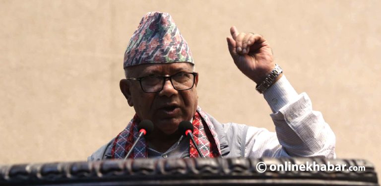 एमालेसँग लसपस गर्नेलाई केही भन्नु छैन, एकता सम्भव छैन : माधव नेपाल