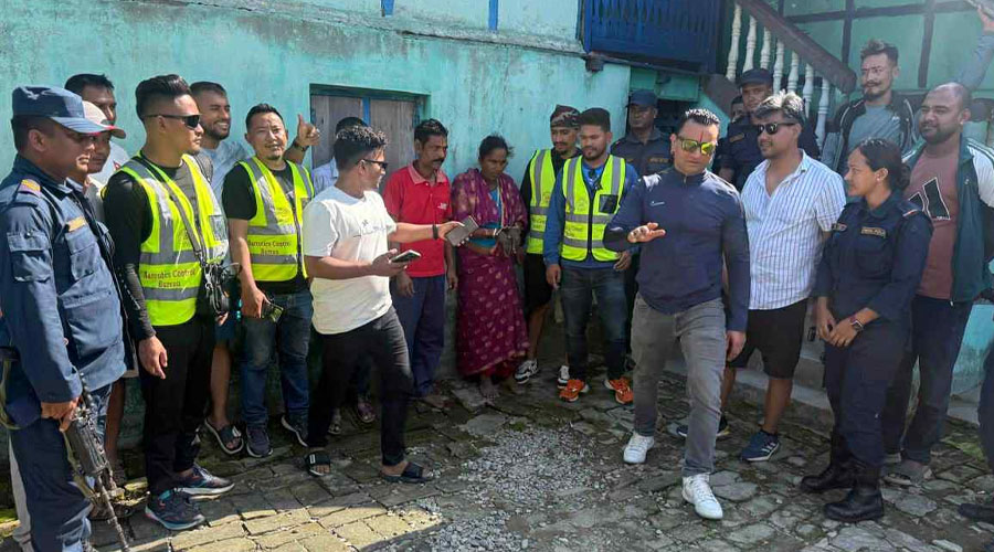 ब्राउन सुगर कारोबारीको साथमा भेटियो आइफोन र नगद