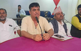 नवलपरासी कांग्रेसमा दुई धार : केन्द्रले खनाल निकाल्यो, जिल्लाले कँडेल