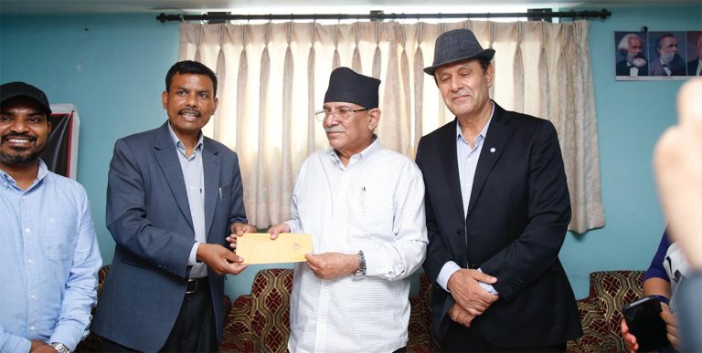 प्रचण्डको निर्देशन : सडक संघर्षका लागि तयारी अवस्थामा रहनुहोला