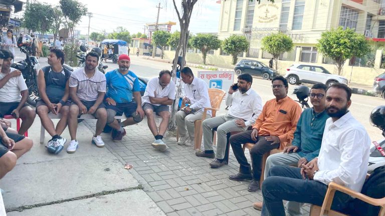 रवि भेट्न रास्वपाका नेता र सांसदहरु भैरहवामा, के गर्दैछन् दुई दिनसम्म ?