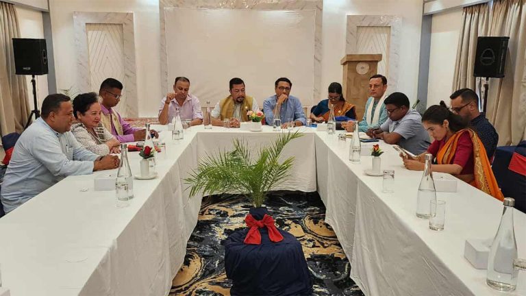 रास्वपा संसदीय दलको बैठक भैरहवामा जारी