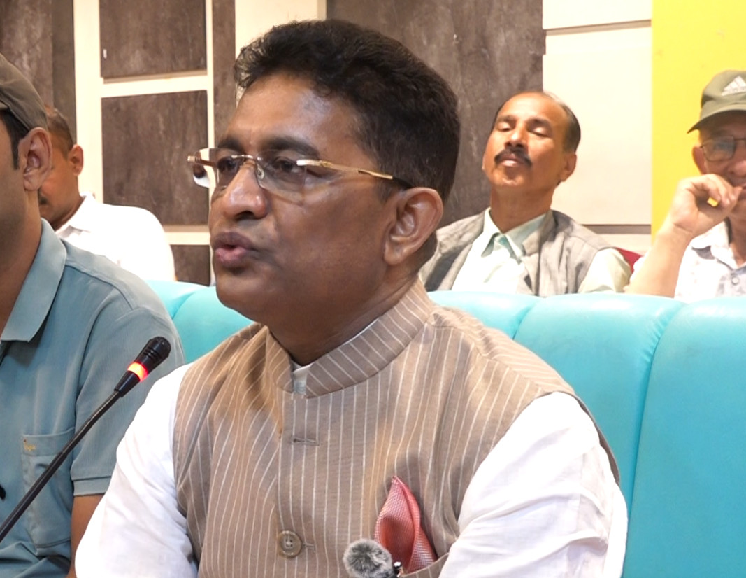 एमाले सचिवको आरोपः प्रचण्डको नेतृत्वमा सत्ता गठबन्धन तोड्ने प्रयास भइरहेको छ