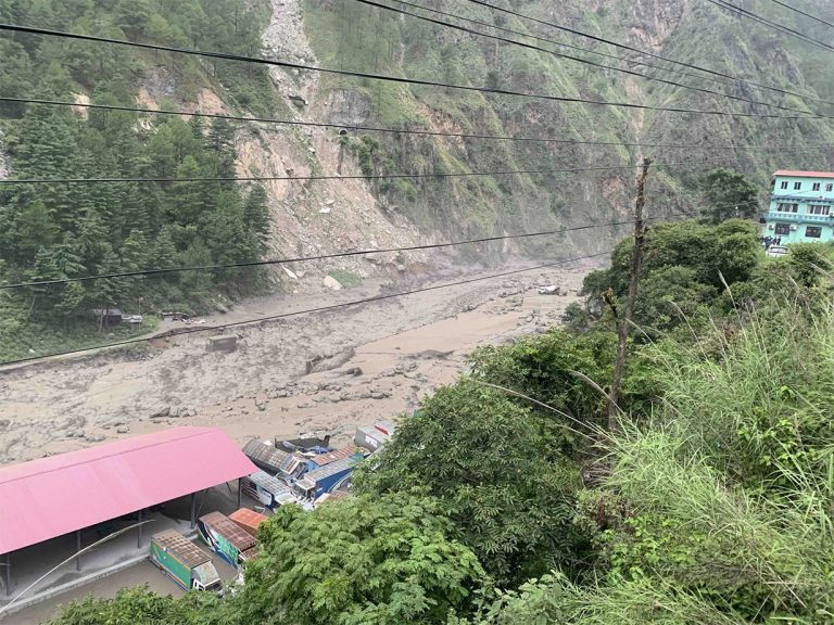 रसुवाको बाढीबारे के भन्छन् मौसमविद् ?