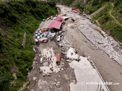 नेपाल आउनुपर्ने ४०० कन्टेनर सामान चीनमै अलपत्र, दसैंतिहार महँगिने डर