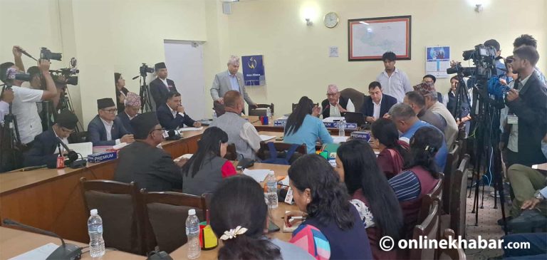 माओवादी सांसदको आरोप : शिक्षा समिति बैठक रोकेर समय मागिनु अरू नै धन्दा र षड्यन्त्र हो