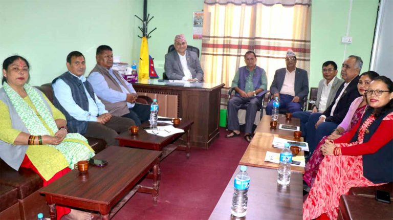 सुदूरपश्चिमका मुख्यमन्त्रीले बिहीबार विश्वासको मत लिने