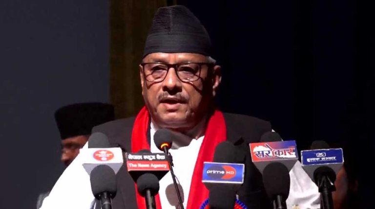 राजनीतिक रुपमा शिक्षालाई लथालिंग पारेका छौं : सभापति थापा