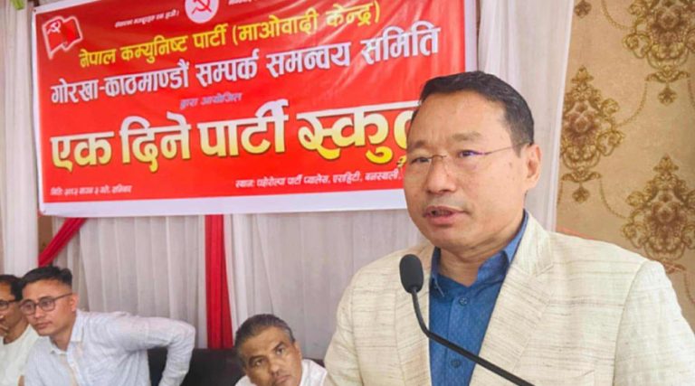 वर्षमानको आरोप- आरजु र जयवीर देखाएर ओलीले कांग्रेस तर्साइरहेका छन्