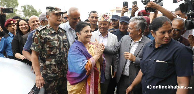 च्यासल पुगिन् विद्या भण्डारी, ओलीसँग भेट्ने