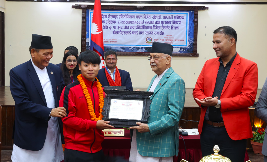 उसु विश्वकपमा कांस्य जितेका विजयले पाए ६५ लाख पुरस्कार