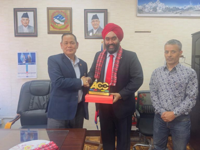 एसियाली साइक्लिङ महासंघका अध्यक्षले भेटे खेलकुदमन्त्री