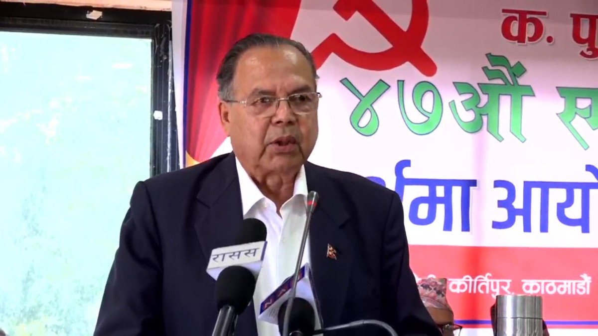 सरकारले जनताको हितमा कमिलो पनि मार्न सकेन : झलनाथ खनाल
