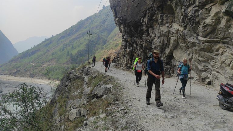 मनाङमा यसवर्ष ३७ हजार विदेशी पर्यटकको आगमन