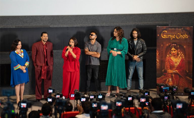 नाजिर हुसेनको ‘गुन्यु चोलो’ १३ भदौमा आउने, ‘म फूल हुँ कि काँडा’ गीत सार्वजनिक