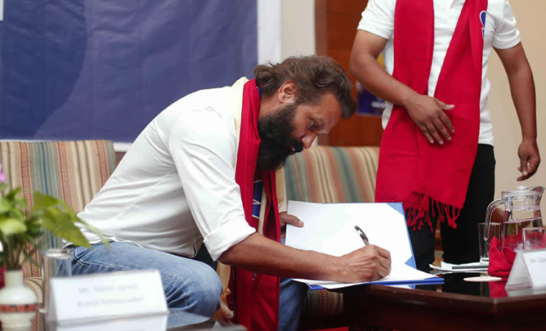 निखिल उप्रेती एनएसपीएल क्रिकेटको ब्राण्ड एम्बासडर
