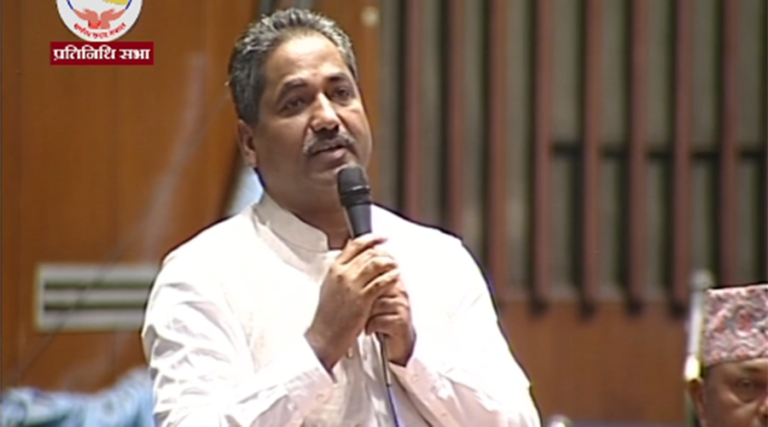सरकारलाई प्रश्न : नागरिकलाई पानी दिने कि नदिने ?