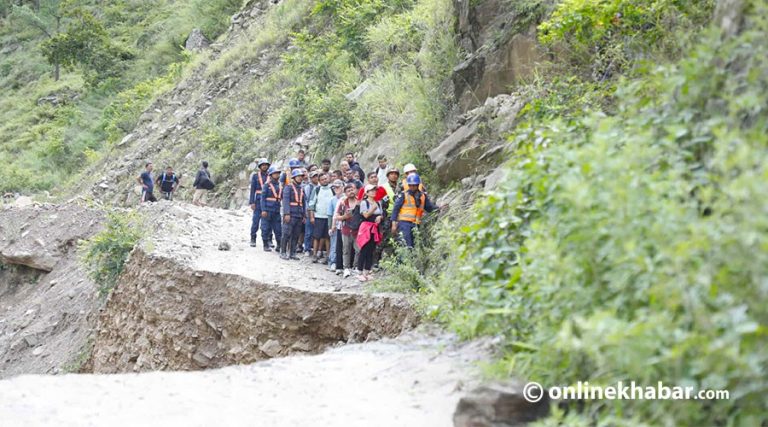 रसुवागढी–स्याफ्रुबेसी सडकखण्ड शुक्रबारभित्र खुलाउने तयारी