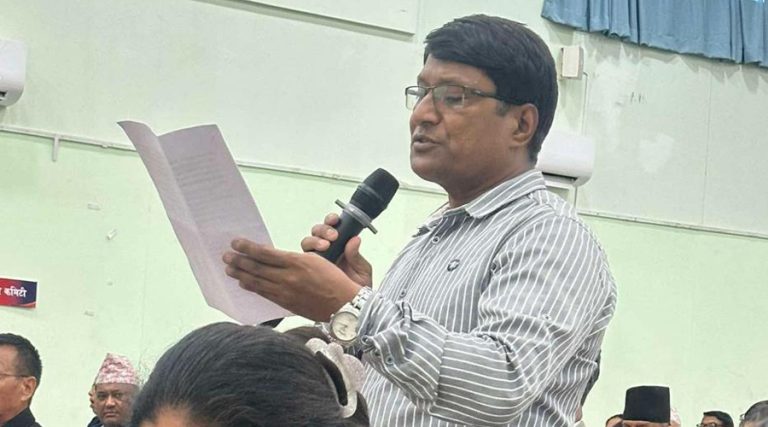एमाले बैठकमा ट्रम्प, सी र मोदीको उमेरको चर्चा