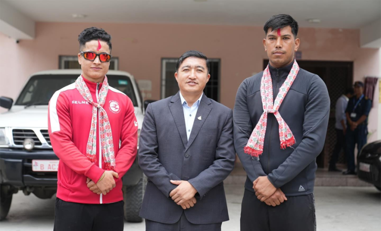 उसु खेलाडी दीपक र शिवजीले चीनमा प्रतिस्पर्धा गर्ने