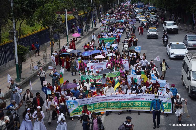 यसरी मनाइयो ३१औं आदिवासी दिवस (तस्वीरहरू)