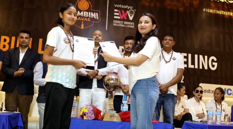 लुम्बिनी लाभाजको ट्यालेन्ट हन्टबाट जानकी केसी छनोट