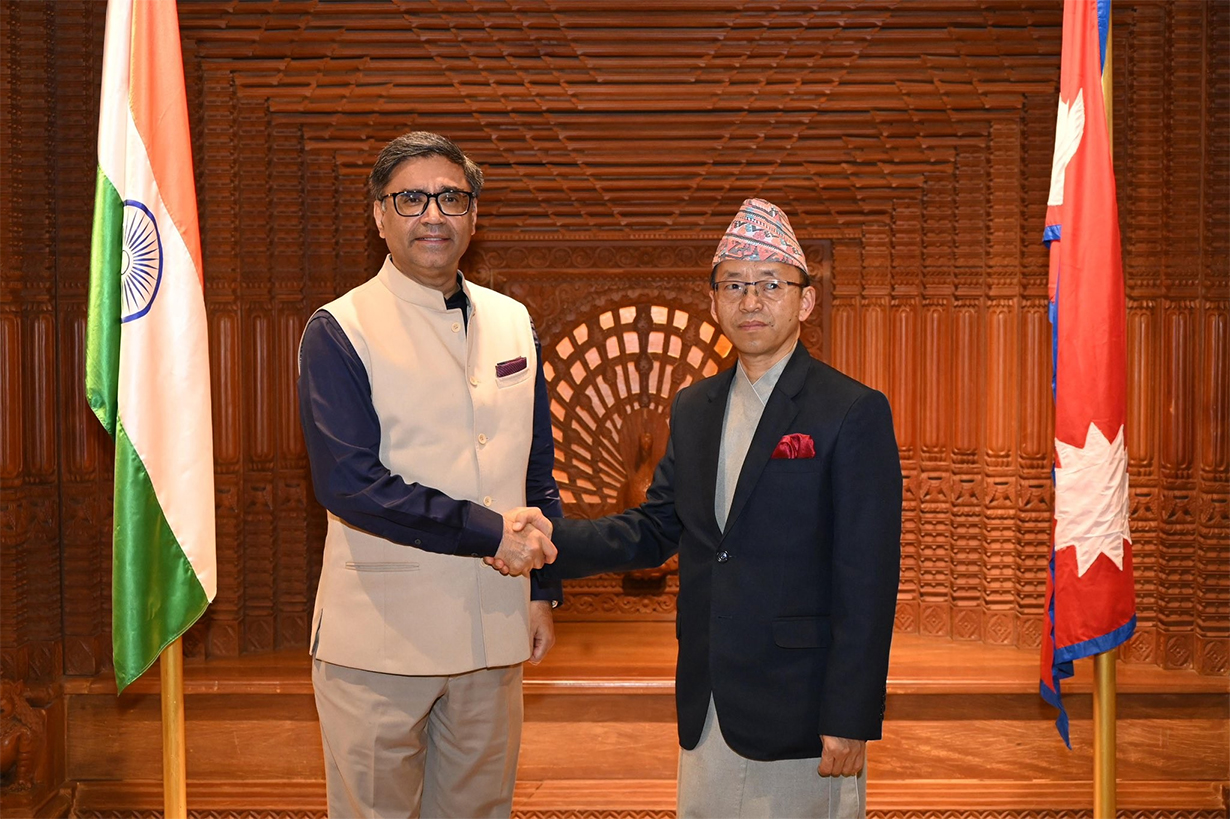 भारतीय विदेशसचिव रात्रिभोजका लागि सोल्टी होटलमा