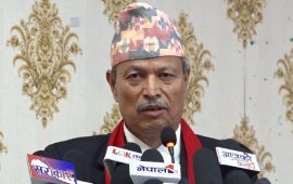 एमाले प्रतिनिधिलाई भीम रावलले भने : यो निरंकुश प्रवृत्तिको अन्त्य गर्ने अवसर हो