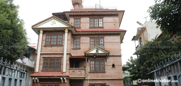 विद्या भण्डारी पक्षधरले सम्पर्क कार्यालय खोल्दै, थापागाउँमा लिए भाडामा घर