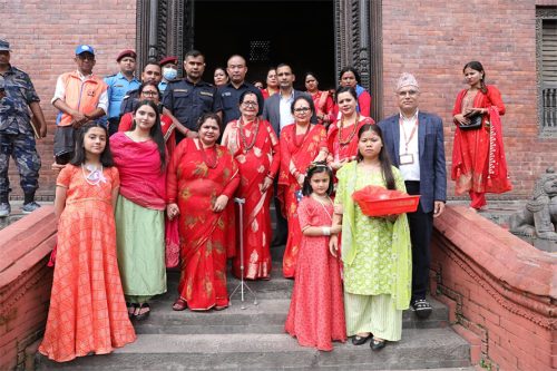 तिजको अवसरमा प्रथम महिला सबिता पौडेलले गरिन् पशुपतिमा पूजा