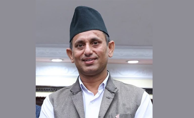 एमालेमा ७० वर्षे उमेर हद र दुई कार्यकालको प्रावधानबारे बुद्धिजिवी परिषद्‌ले सर्वेक्षण गर्दै