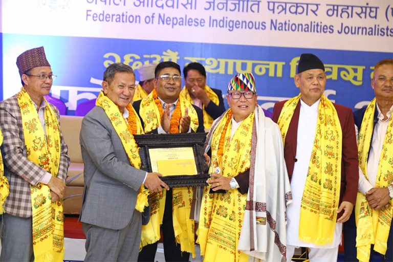 फोनिजको २६औ वार्षिकोत्सवमा १२ जना पत्रकार पुरस्कृत