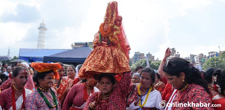 टुँडिखेलमा गौरा पर्वको उत्सव (तस्वीरहरू)
