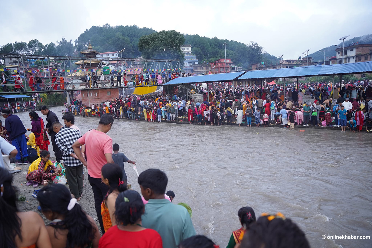 गोकर्णेश्वरमा पितृ पूजा (तस्वीरहरू) 