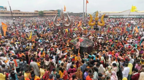 भारतको कुबेरेश्वर धाममा मच्चियो भागदौड, २ जनाको मृत्यु