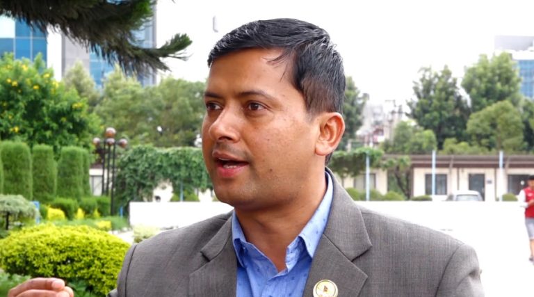 रामहरि खतिवडाको राजीनामा स्वाभाविक : एमाले