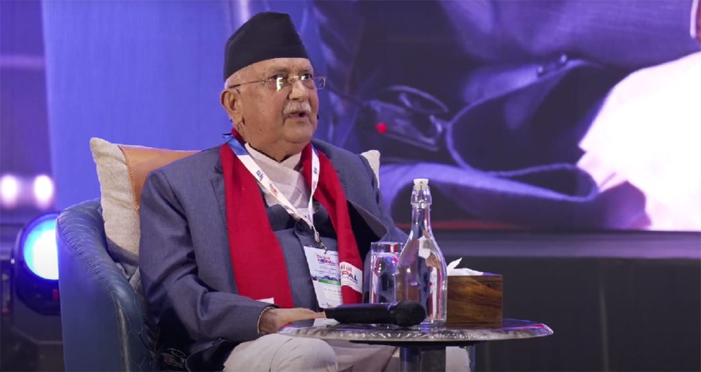 म पनि एआई प्रयोग गर्छु, च्याटजीपीटीले सबै भन्दिहाल्छ : प्रधानमन्त्री ओली