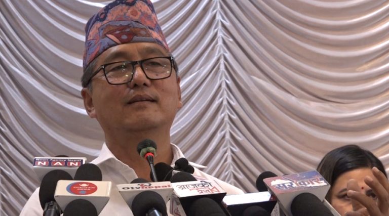 निम्न वर्गीय परिवारको हुँ भन्दा कतिपयले हेप्छन् : राजेन्द्र लिङ्देन (भिडियो)