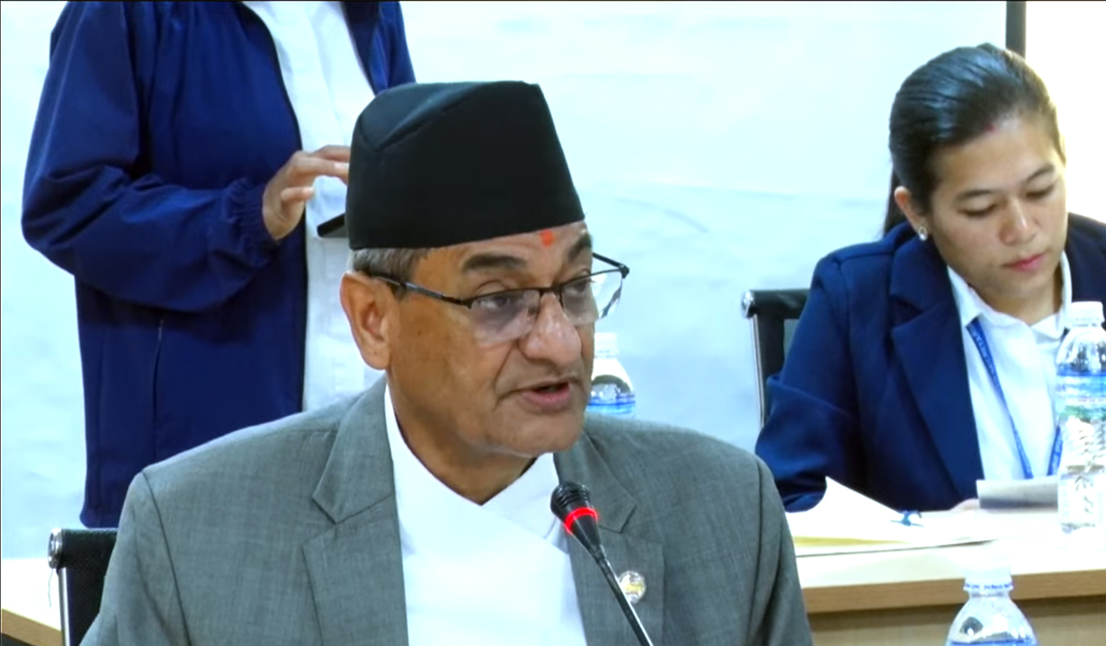 भोलि जाँचबुझ आयोगमा बयान दिँदै लेखक, लगत्तै पत्रकार सम्मेलन