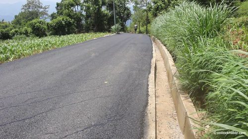 रेसुङ्गामा नगरपालिकामा ३ वर्षमा ६५ किलोमिटर सडक कालोपत्रे