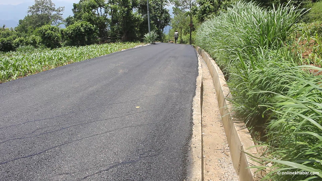 रेसुङ्गामा नगरपालिकामा ३ वर्षमा ६५ किलोमिटर सडक कालोपत्रे