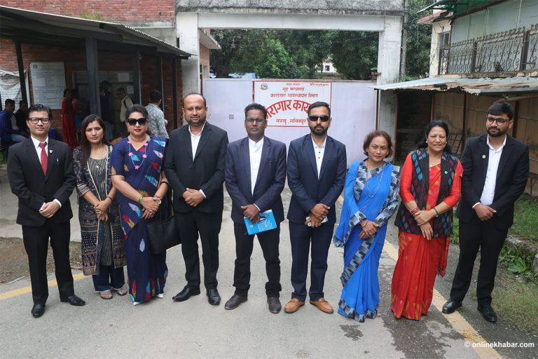 रास्वपाको प्रारम्भिक मतदानमा चलखेल भएको गुनासो