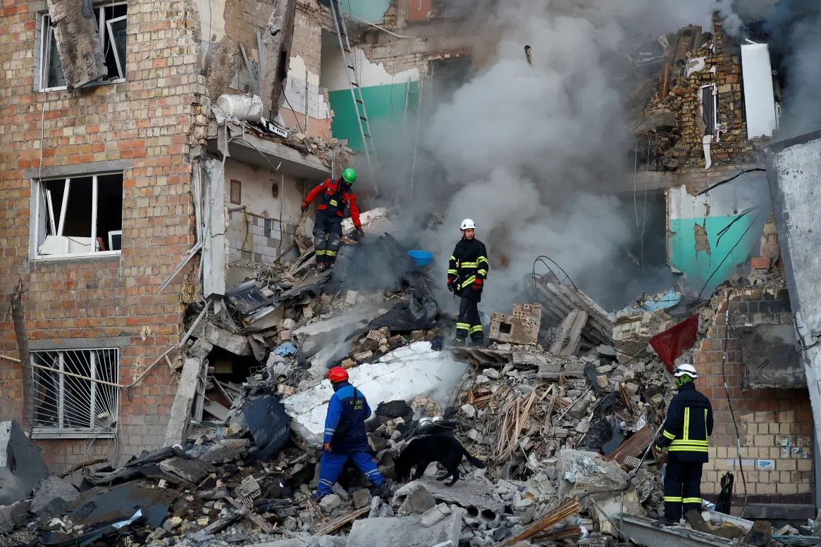 रूसले युक्रेनमा गर्‍यो ६०० ड्रोन प्रहार, ४ बालबालिकासहित २१ जनाको मृत्यु