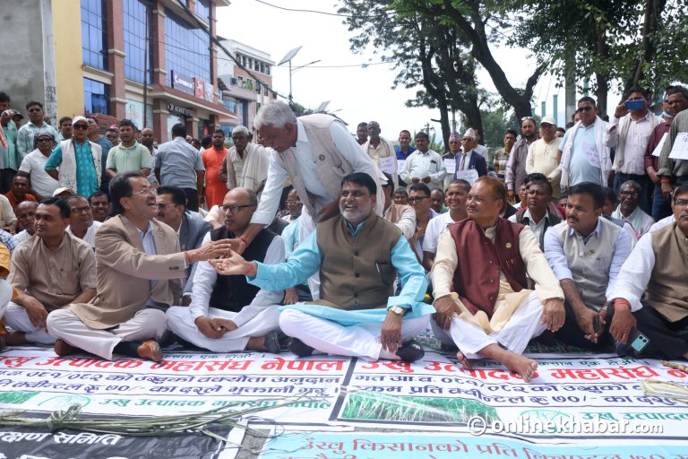 सरकार र उखु किसानबीचको वार्ता निष्कर्षविहीन
